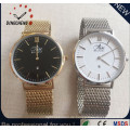 Preiswerter Dw-Art-Edelstahl, Legierungs-Leder-Uhr mit kundenspezifischem Firmenzeichen (DC-677)
